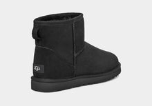 Load image into Gallery viewer, Ugg - Men Classic Mini (Black) - Clique Apparel