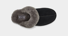 Load image into Gallery viewer, Ugg - Women Scuffette II (Blk/Gry) - Clique Apparel