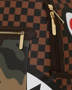 Sprayground - Exterior Gold Zip Pocket Sharks in Paris Backpack (Dlxv) - Clique Apparel